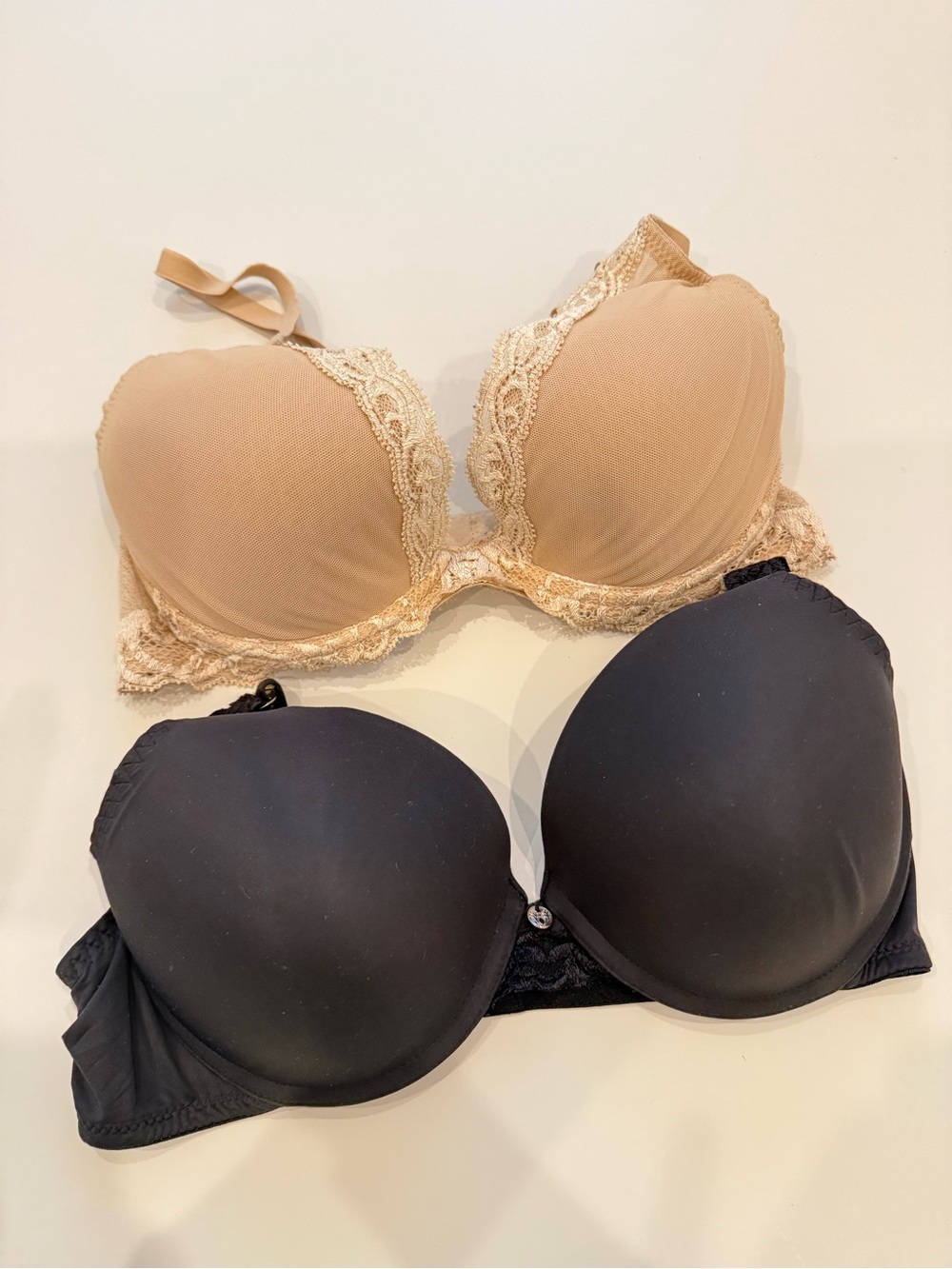 Natori 32D Everyday Lace-Trim T-Shirt Bra Demi Cut Black and Nude